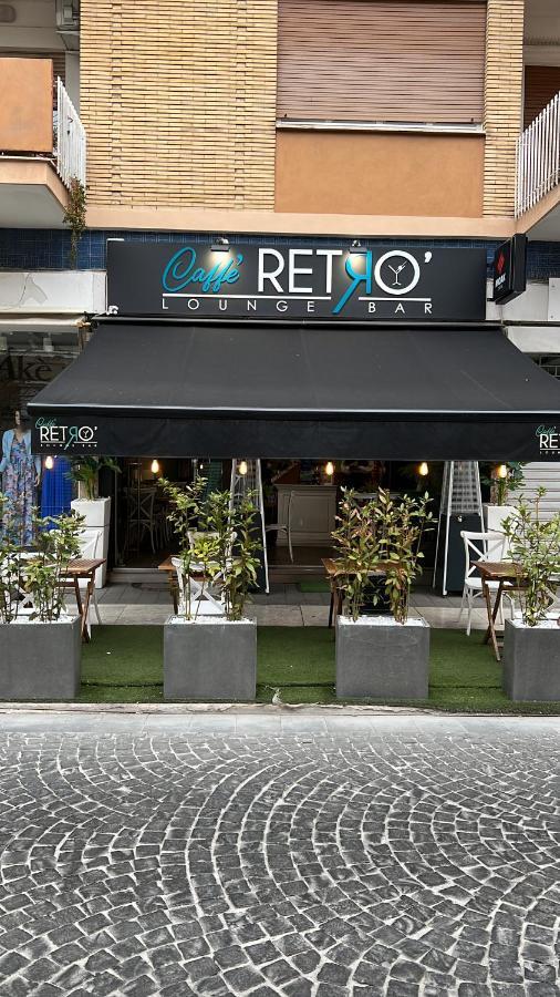 B&B Caffe Retro' Cisterna di Latina Kültér fotó