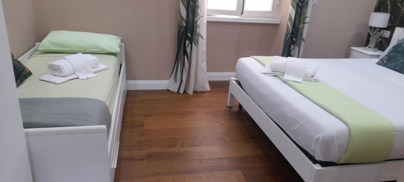 B&B Caffe Retro' Cisterna di Latina Kültér fotó